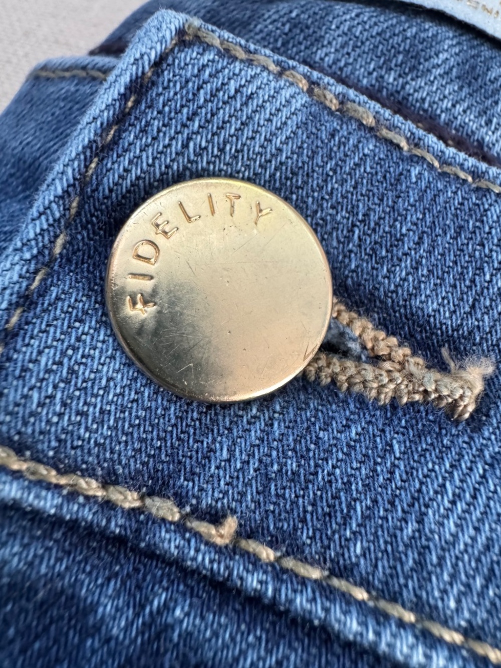 Fidelity Malibu High-Wide Crop Jeans | Size 27 | Raw Hem | Premium Denim - Picture 7 of 10